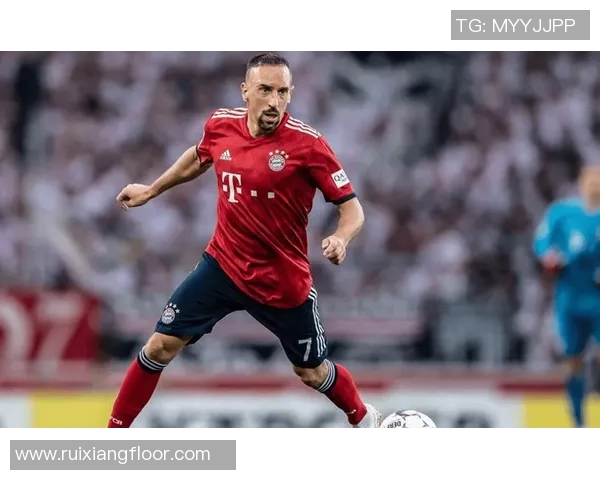 围绕国际顶级足球球星探讨他们职业生涯巅峰时刻与未来发展趋势